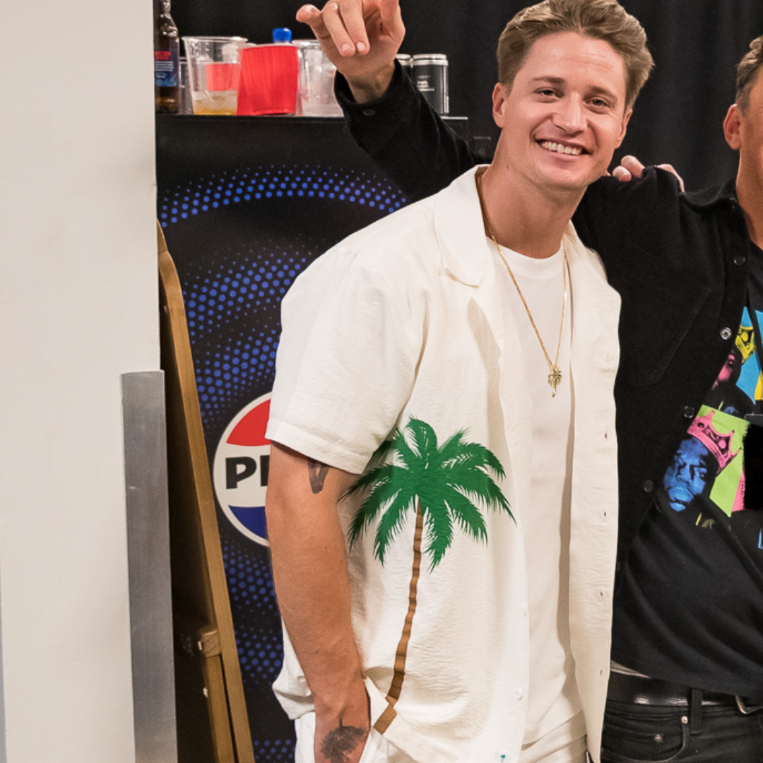 The Palm Front SS Shirt