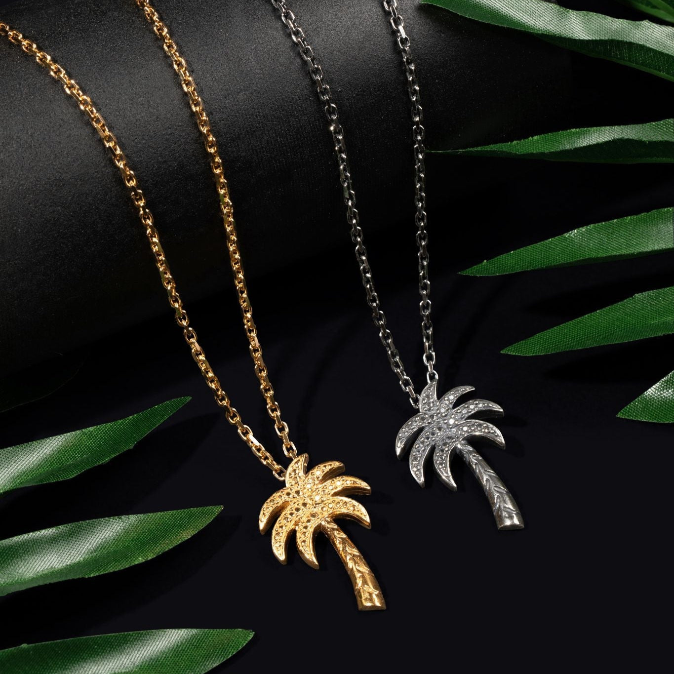 Women's Palm Tree Necklace Silver